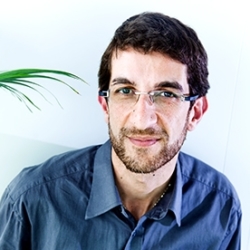 Koorosh Massoudi