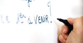 ASSURER LA RELEVE AU TRAVAIL